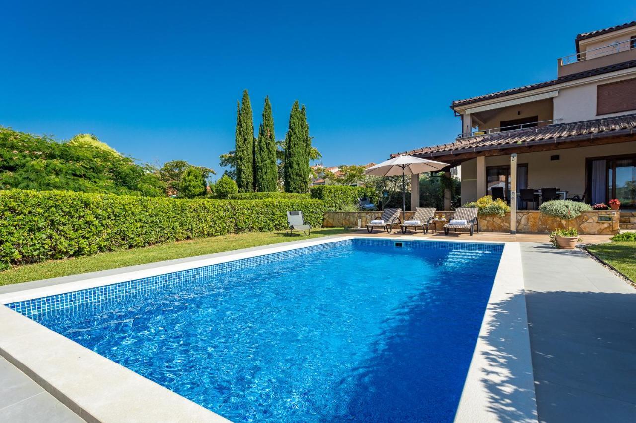 Lovely Istrian Apartment With A Private Swimming Pool And A Charming Garden Банджоле Экстерьер фото